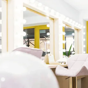 Nora Pop Beauty Studio - Machiaj Oradea